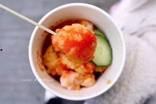 抖音网红门前排吃瓜,抖音热门现象背后的社交魅力