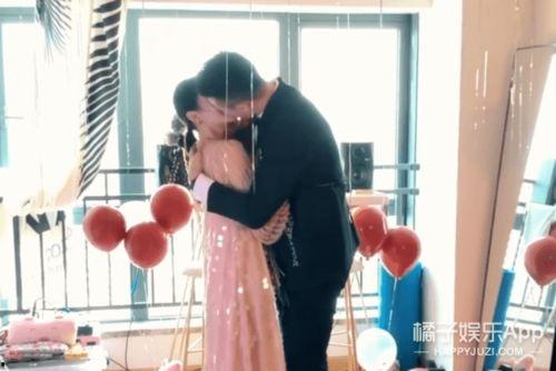 吃瓜网红张子凡视频,揭秘网红圈幕后故事